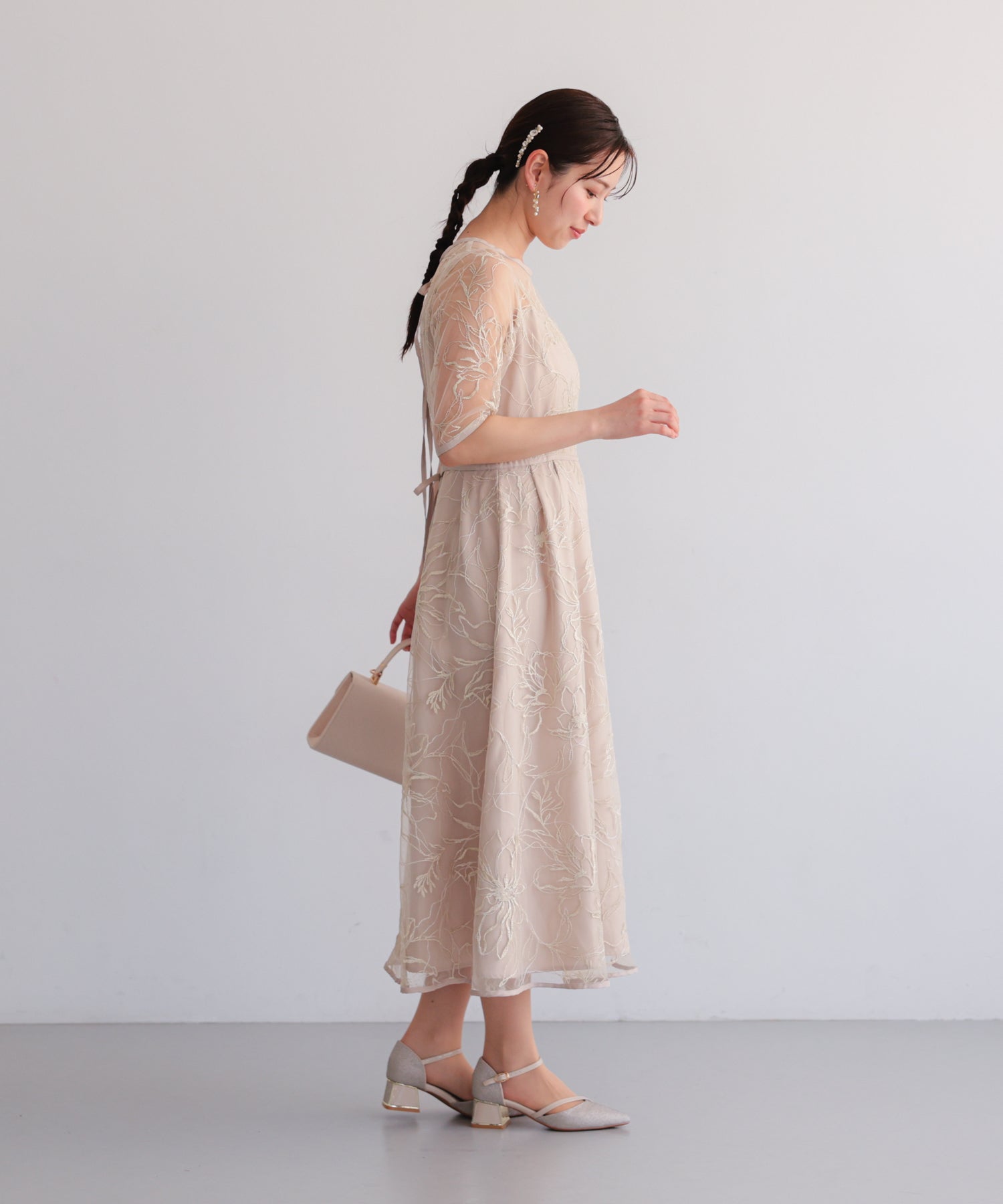 花柄刺繍フレアドレス/22326290