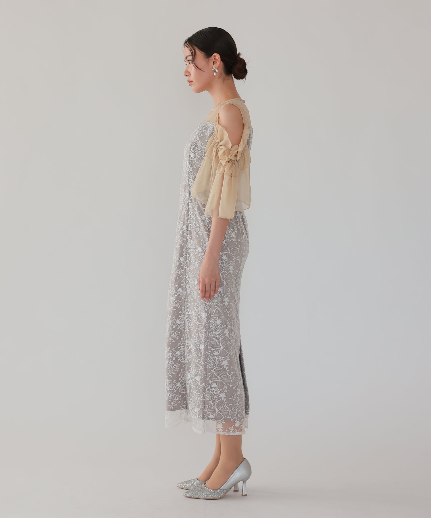 ベージュ/164cm/Mサイズ着用