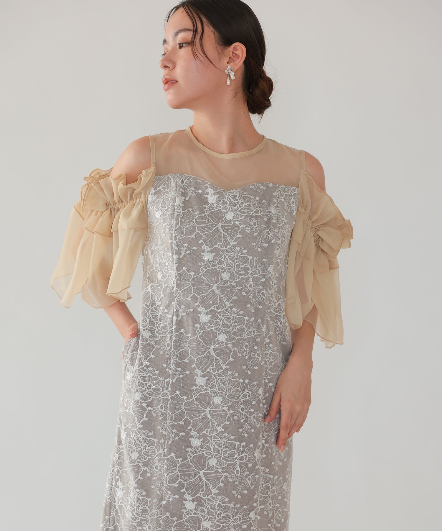 ベージュ/164cm/Mサイズ着用