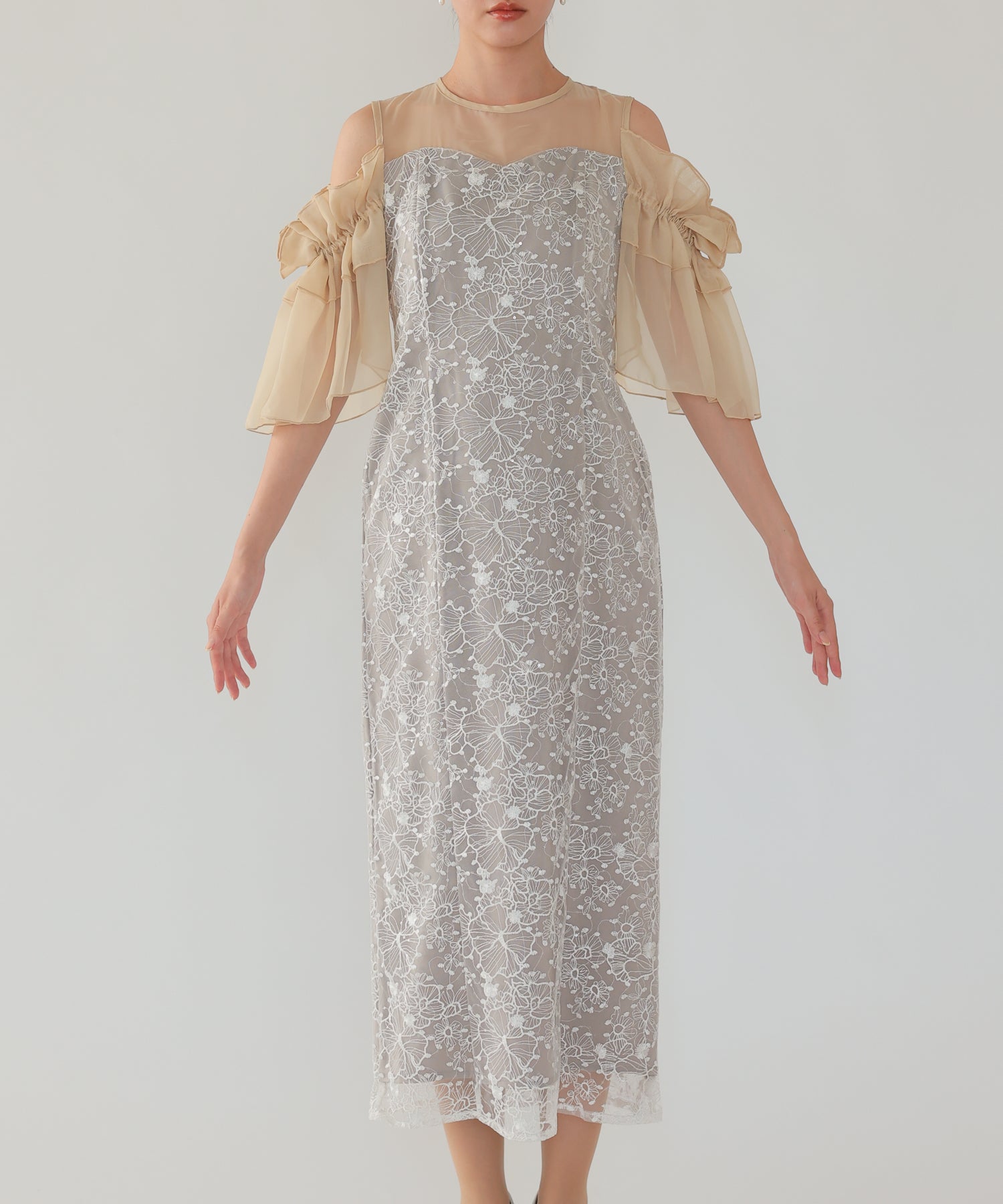 ベージュ/164cm/Mサイズ着用