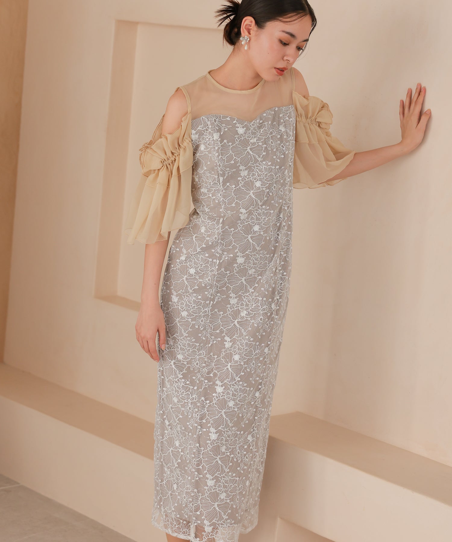 ベージュ/164cm/Mサイズ着用